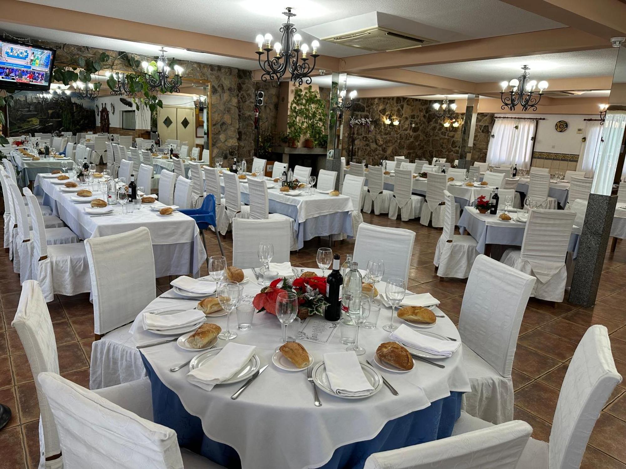 Gran Hostal Asador De Soto Soto Real Extérieur photo